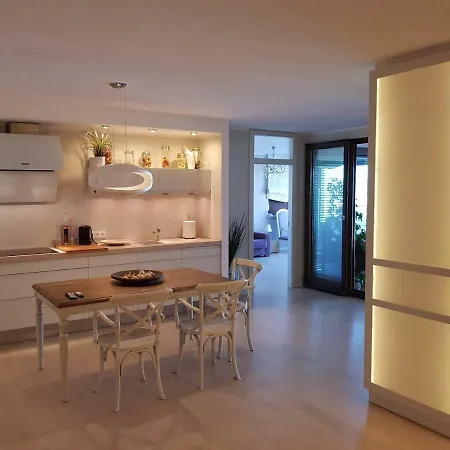 Transatlantyk Apartment